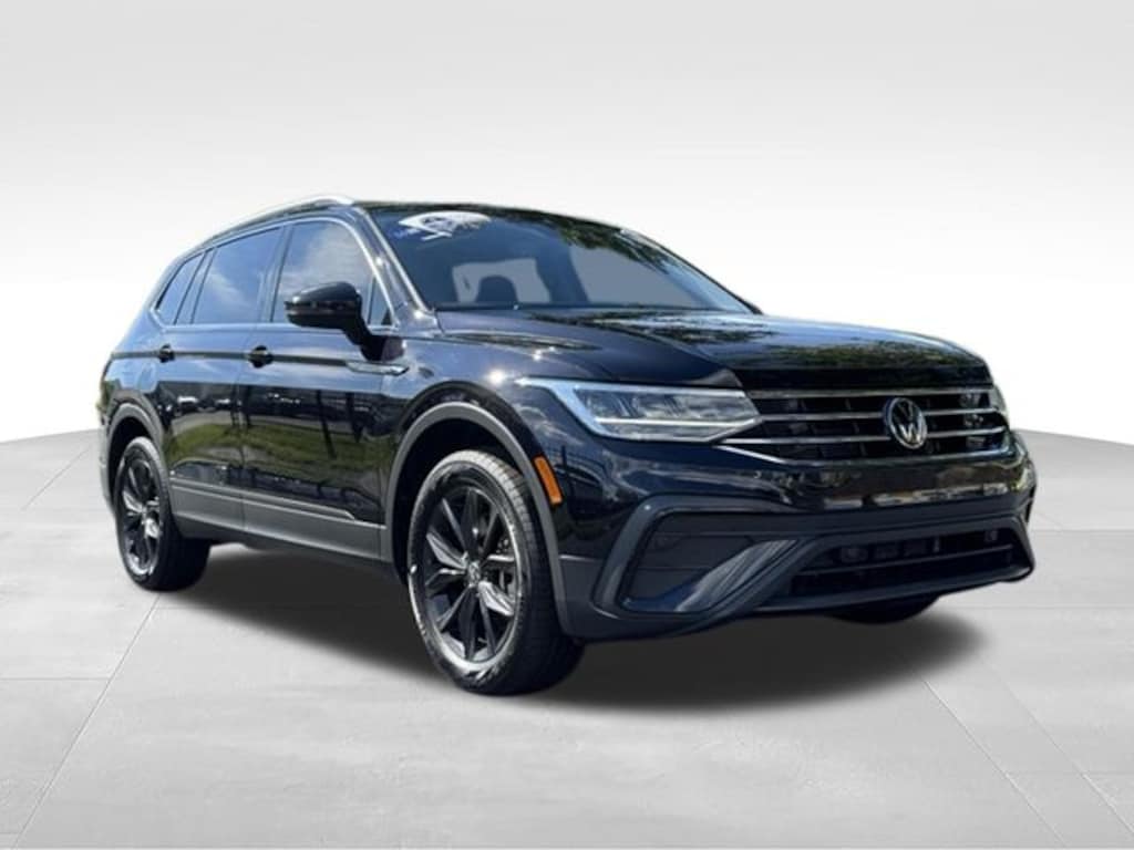 Certified 2024 Volkswagen Tiguan 2.0T SE SUV