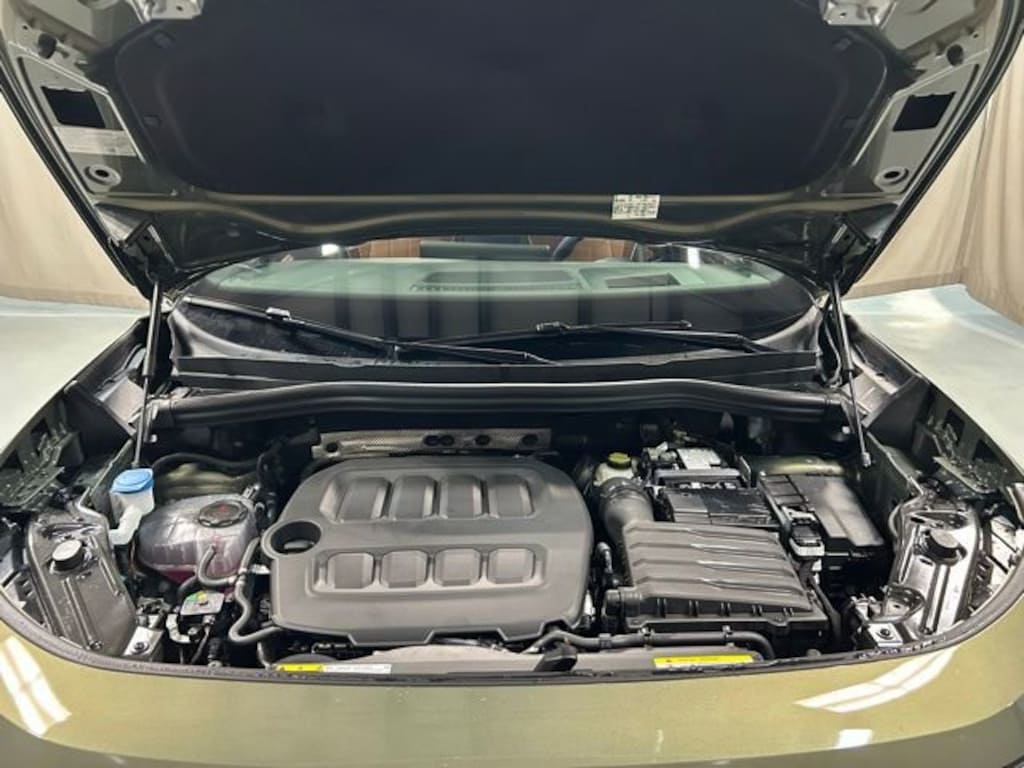 New 2026 Volkswagen Tiguan 2.0T SEL R-Line Turbo SUV