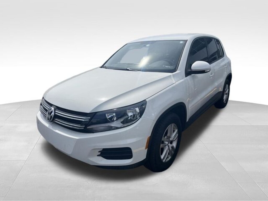 Used 2013 Volkswagen Tiguan SE SUV