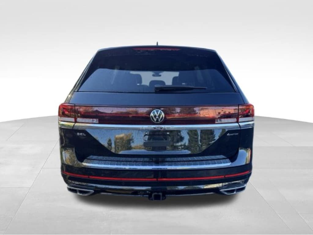 Used 2024 Volkswagen Atlas 2.0T SEL Premium R-Line SUV