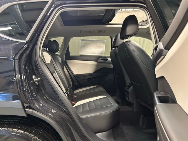 2026 Volkswagen Taos SEL - Photo 16