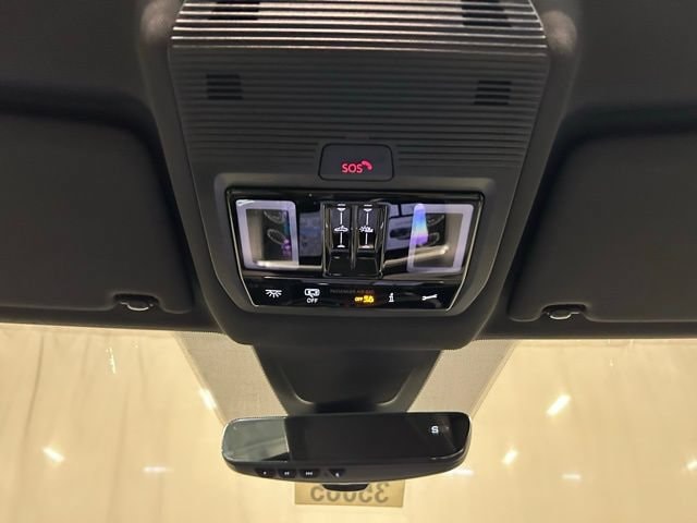 2026 Volkswagen Atlas Cross Sport SEL R-LINE - Photo 32