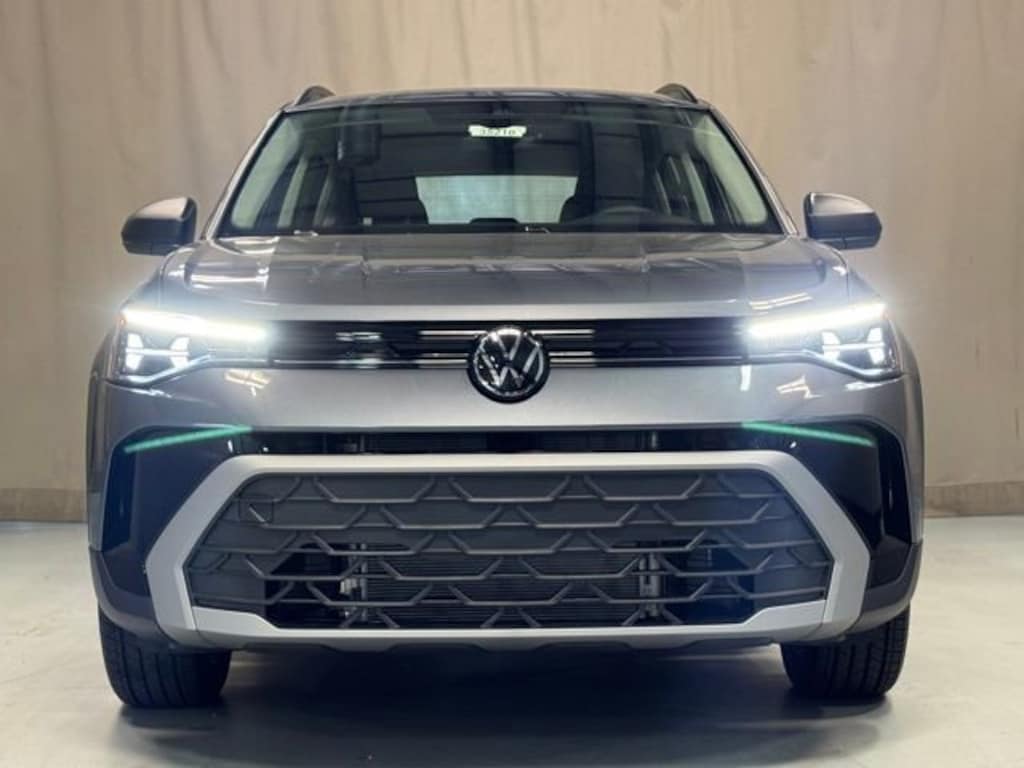 New 2026 Volkswagen Taos 1.5T S SUV