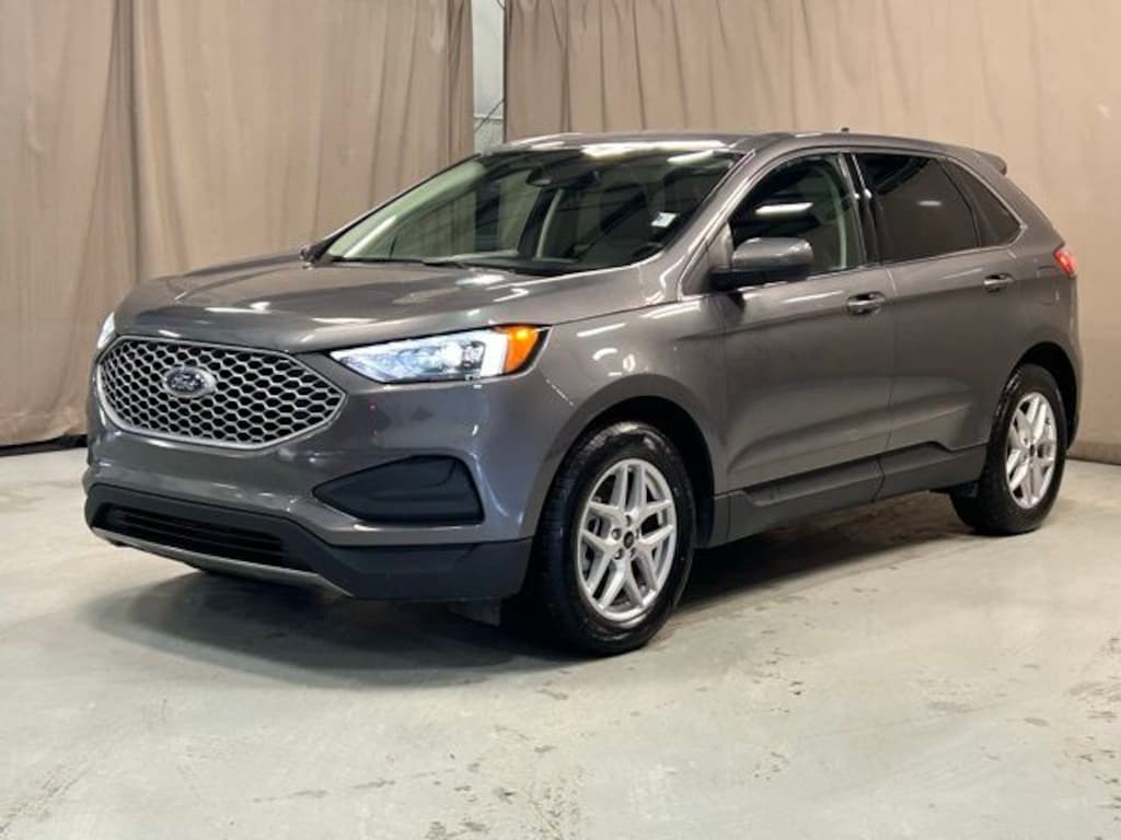 Used 2024 Ford Edge SEL SUV