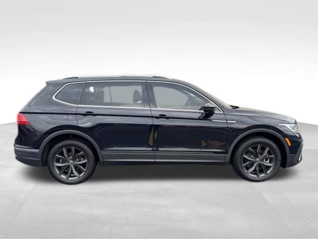 Certified 2024 Volkswagen Tiguan 2.0T SE SUV