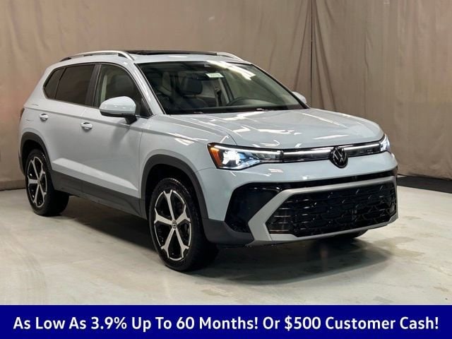 2026 Volkswagen Taos SEL's photo