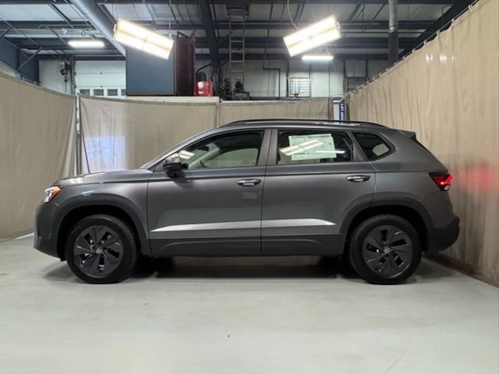 New 2026 Volkswagen Taos 1.5T S SUV
