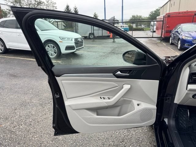 2026 Volkswagen Jetta S - Photo 9
