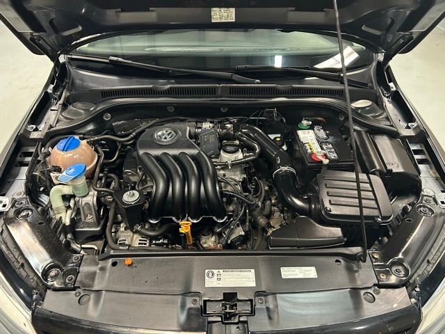 3VW2K7AJ2DM208979