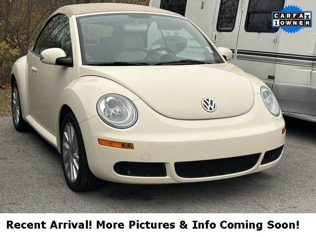 2008 Volkswagen New Beetle SE