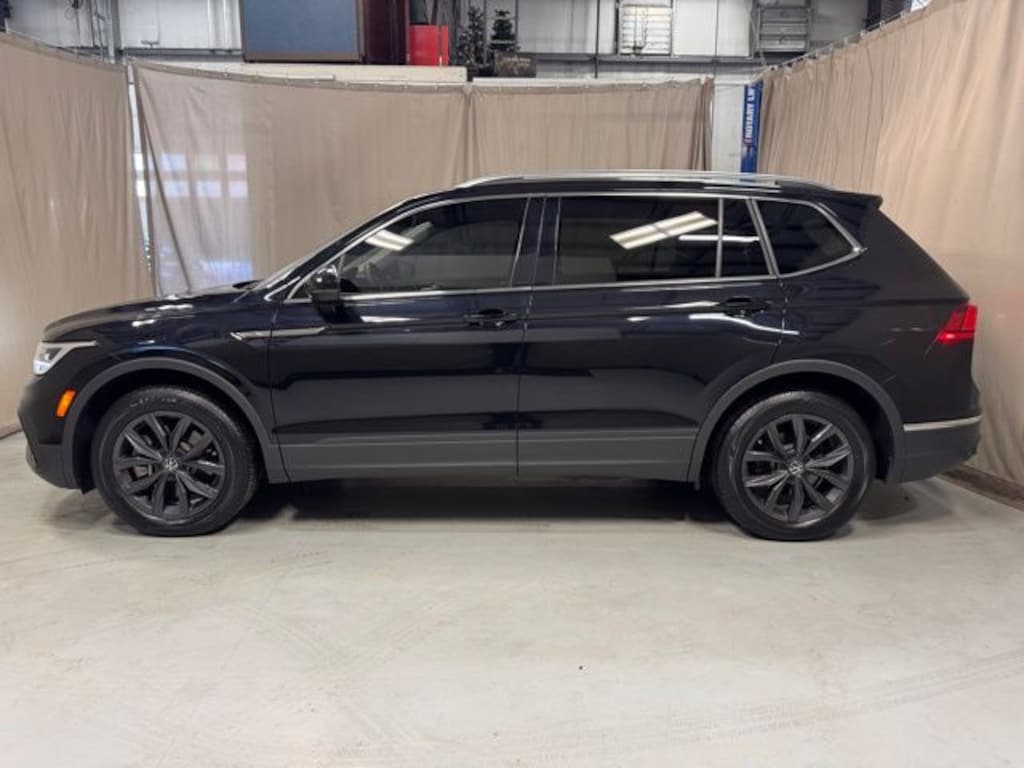 Certified 2024 Volkswagen Tiguan 2.0T SE SUV