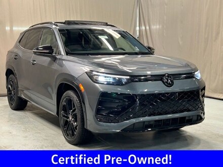 2025 Volkswagen Tiguan 2.0T SE R-Line Black SUV