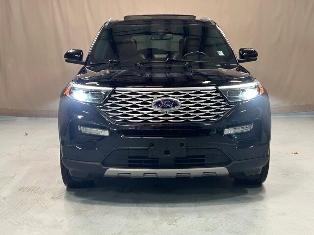 2020 Ford Explorer Platinum photo 4