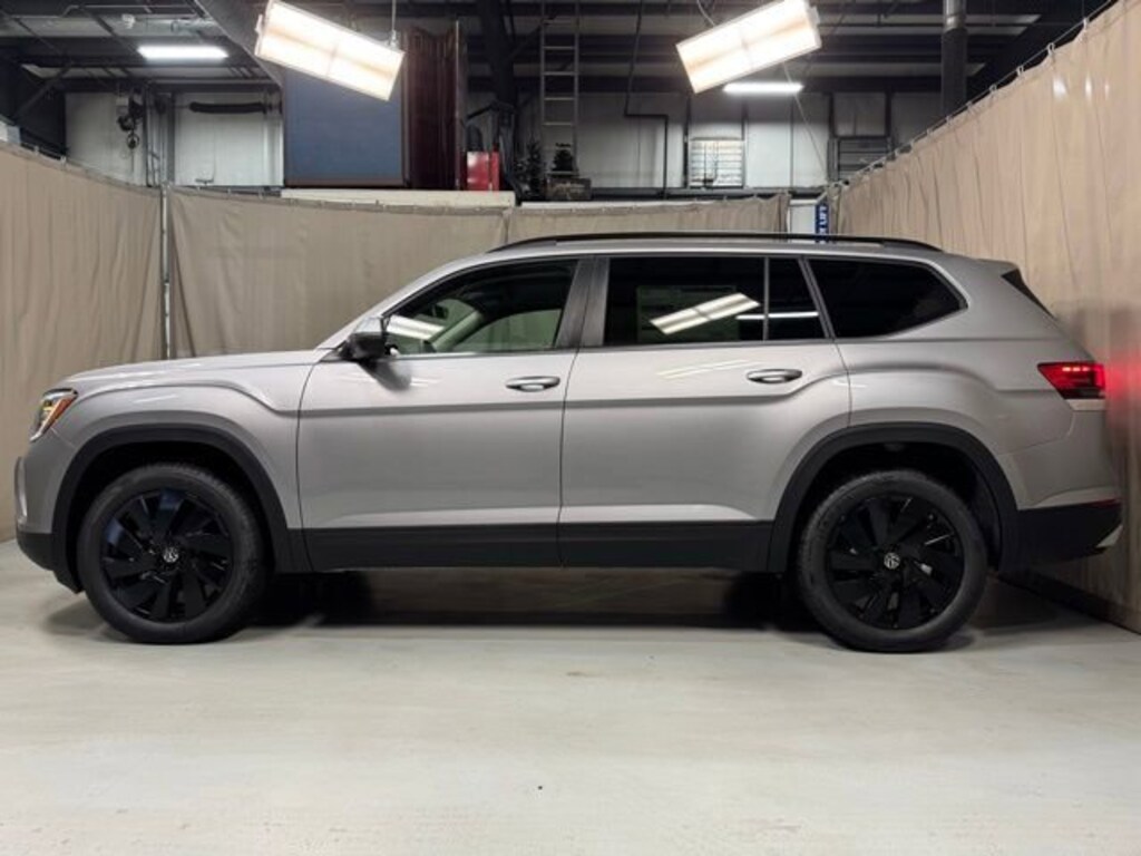 New 2026 Volkswagen Atlas 2.0T SE w/Technology SUV