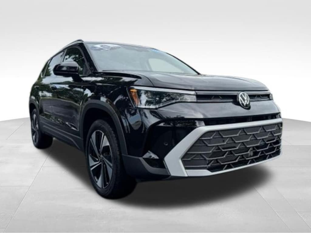 Certified 2025 Volkswagen Taos 1.5T SE SUV