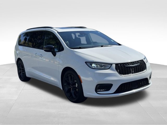 2025 Chrysler Pacifica