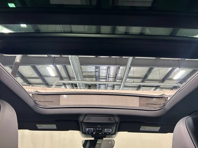 2026 Volkswagen Tiguan SE R-LINE BLACK - Photo 30