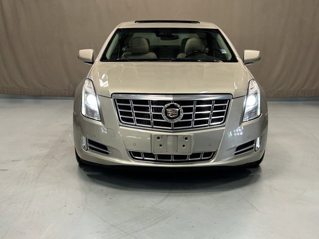 Used 2014 Cadillac XTS Luxury Collection with VIN 2G61N5S39E9135973 for sale in Fort Wayne, IN