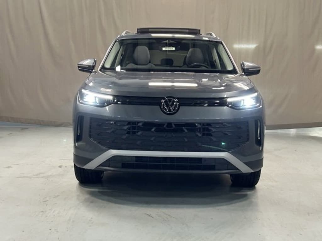 New 2026 Volkswagen Tiguan SE 2.0T SE 4MOTION