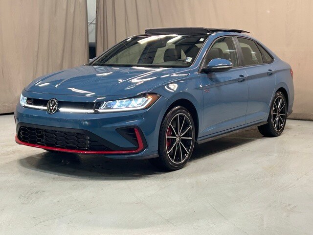 2025 Volkswagen Jetta GLI 2.0T Autobahn photo 4