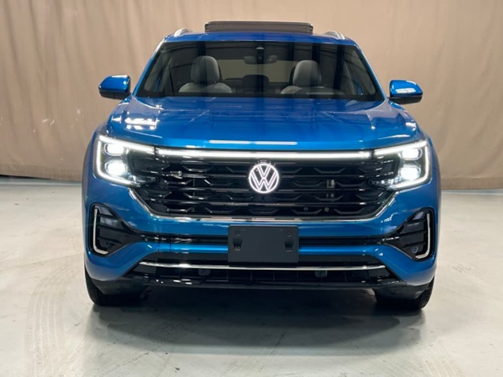 Certified 2024 Volkswagen Atlas Cross Sport 2.0T SEL R-Line SUV
