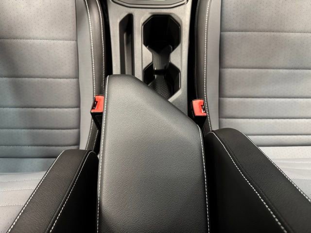 2025 Volkswagen Jetta SE - Photo 25