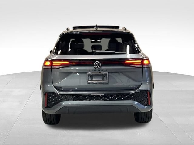 2026 Volkswagen Tiguan SE R-LINE BLACK - Photo 7
