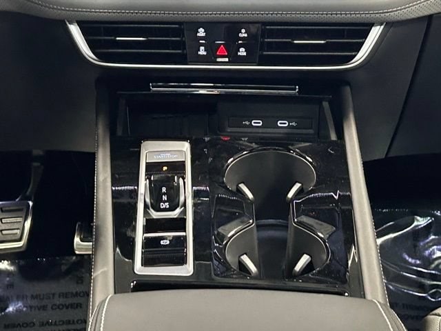 2026 Volkswagen Atlas Cross Sport SEL R-LINE - Photo 30