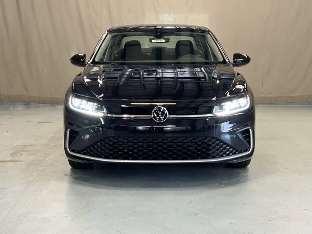 2025 Volkswagen Jetta 1.5T S photo 3