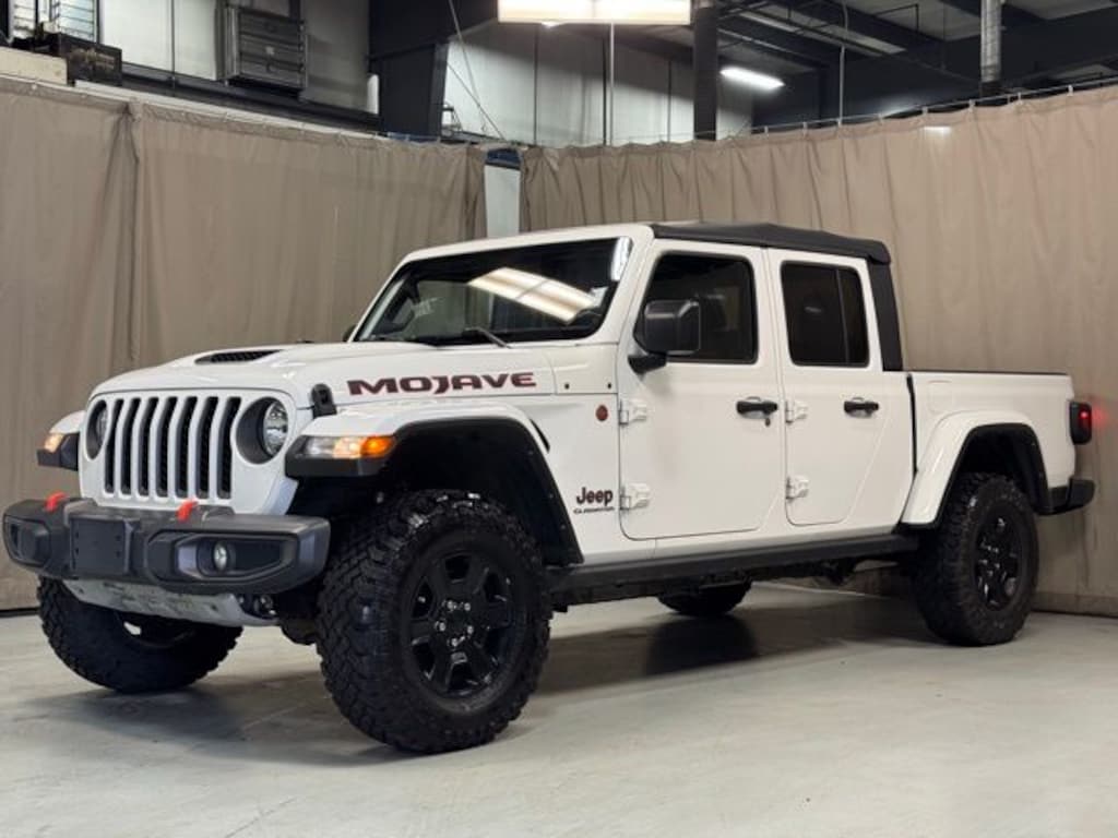 Used 2022 Jeep Gladiator Mojave Truck Crew Cab