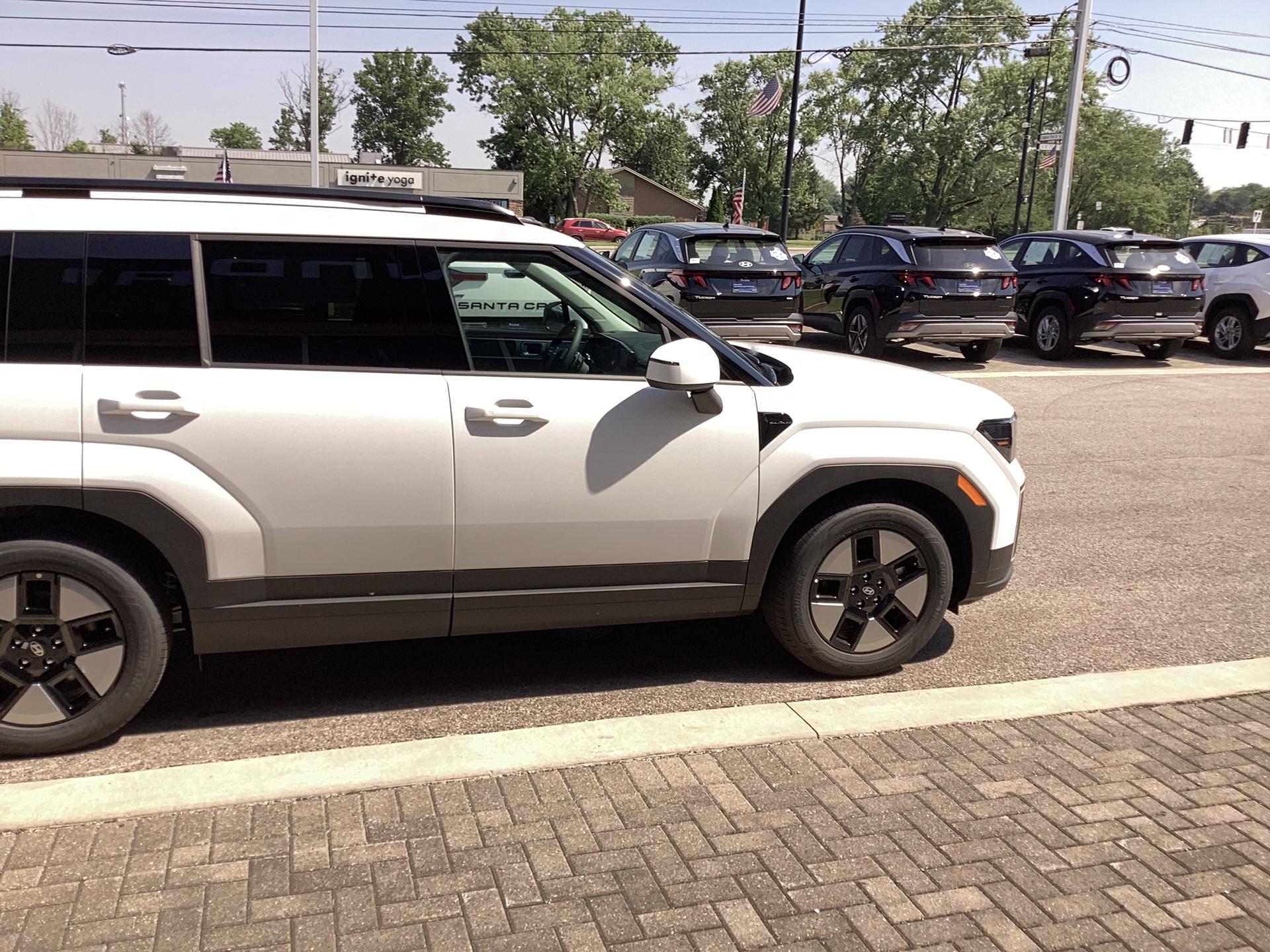 2026 Hyundai Santa Fe Hybrid SEL, photo 5 of 12