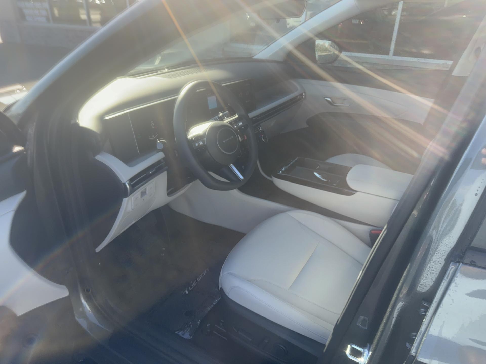 2026 Hyundai Tucson Hybrid SEL AWD, photo 11 of 12