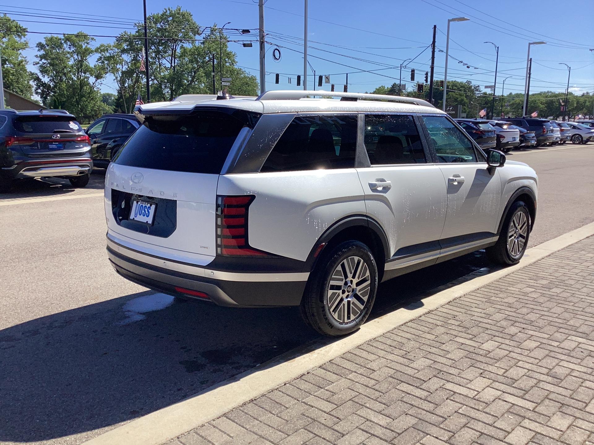2026 Hyundai Palisade Hybrid SEL 7P, photo 10 of 12