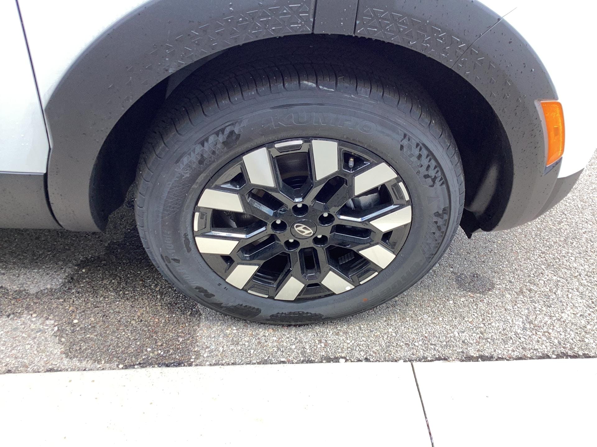 2026 Hyundai Santa Cruz SEL AWD, photo 6 of 12