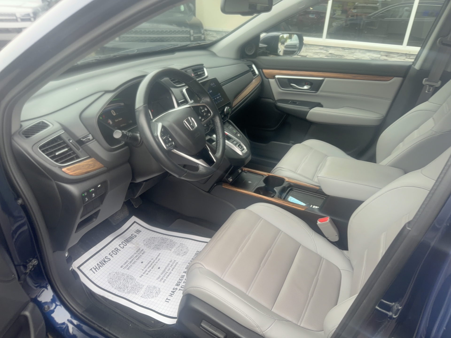 2021 Honda CR-V Hybrid Touring, photo 10 of 12