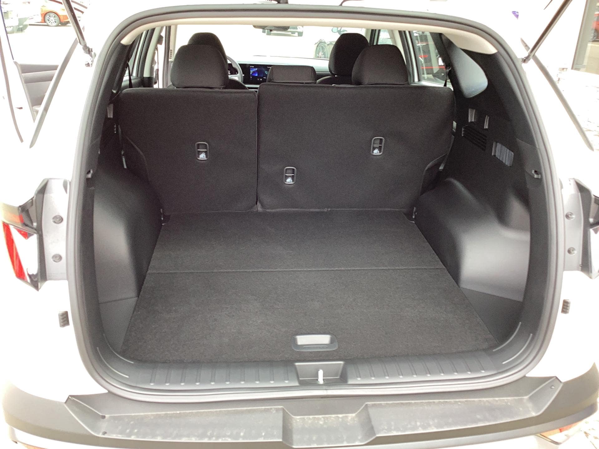 2026 Hyundai Tucson SE AWD, photo 11 of 12