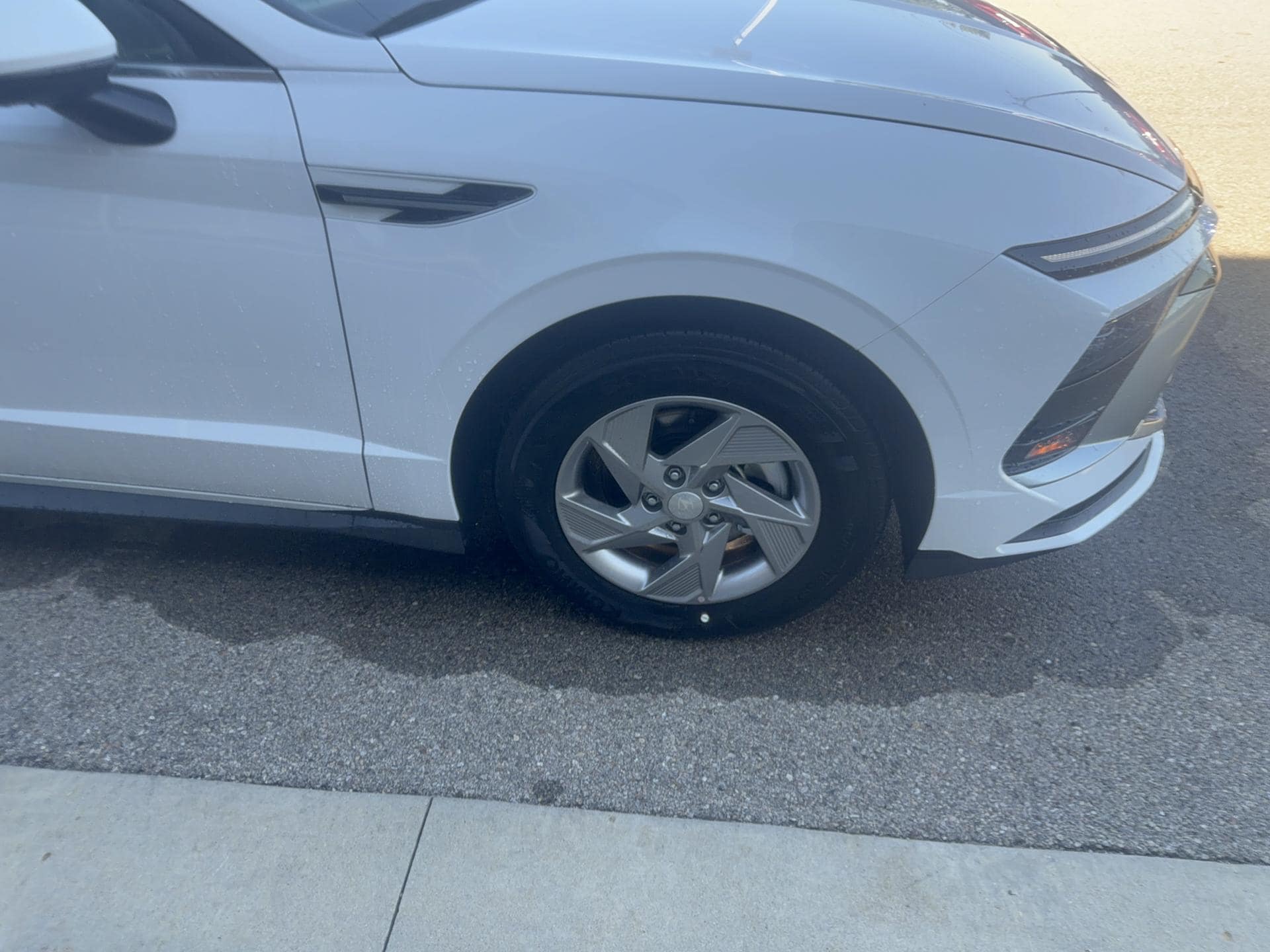 2026 Hyundai Sonata SE, photo 3 of 12