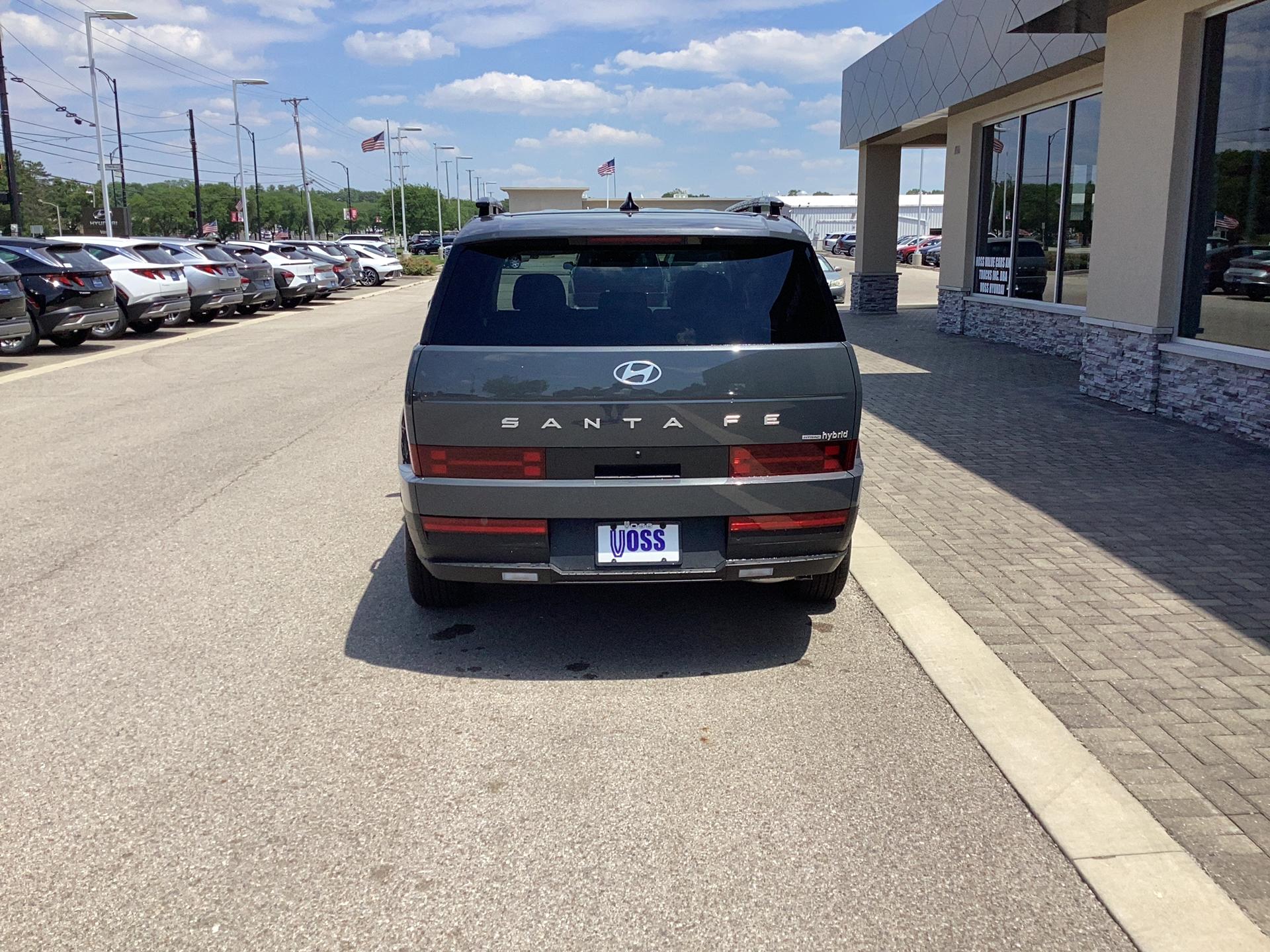 2026 Hyundai Santa Fe Hybrid SEL, photo 9 of 12