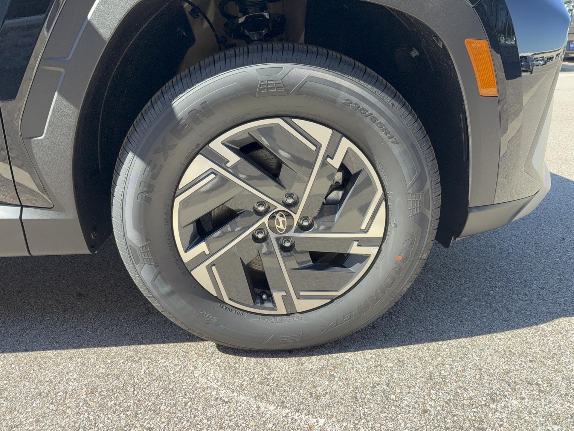 2026 Hyundai Tucson Hybrid Blue, photo 5 of 12