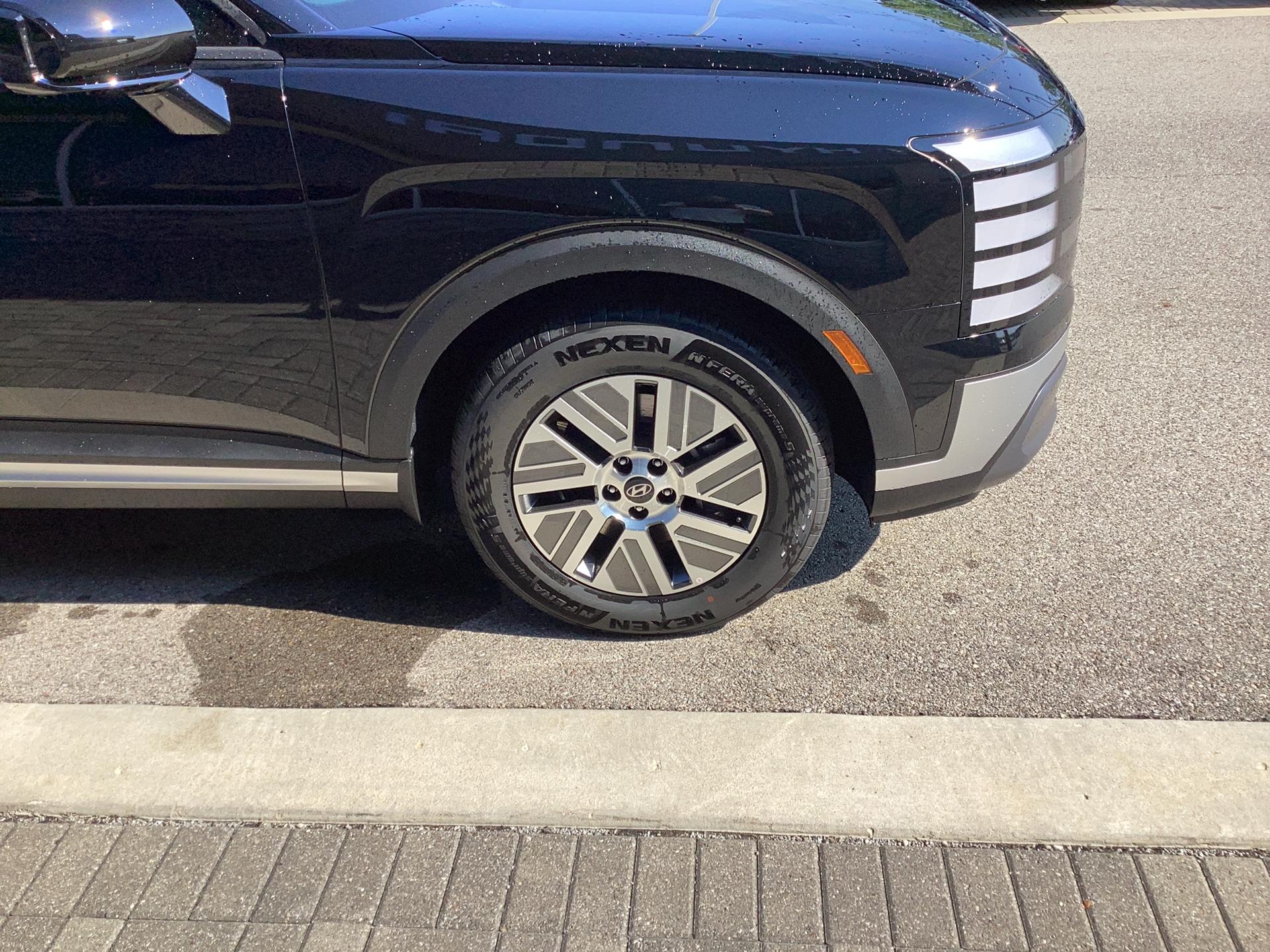 2026 Hyundai Palisade Hybrid SEL 7P, photo 5 of 12