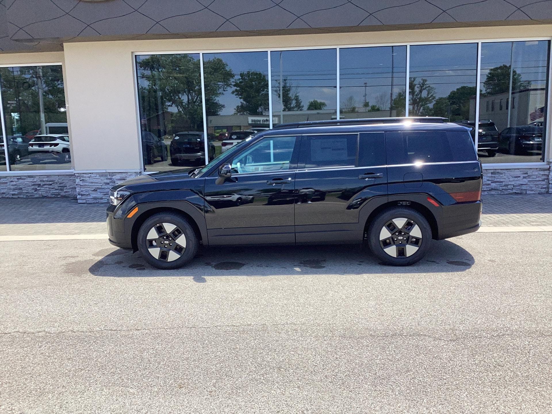 2026 Hyundai Santa Fe Hybrid SEL, photo 3 of 12