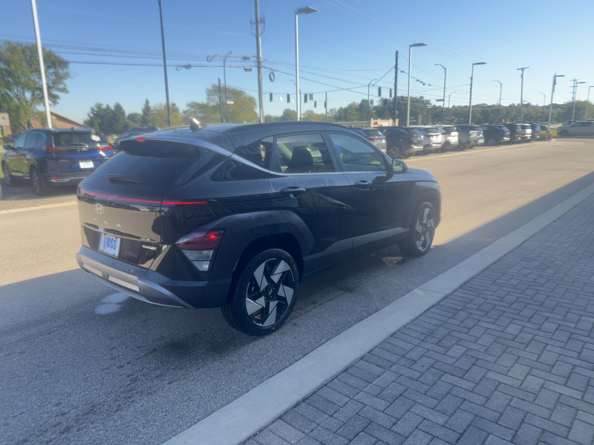 2026 Hyundai Kona Limited AWD, photo 12 of 12