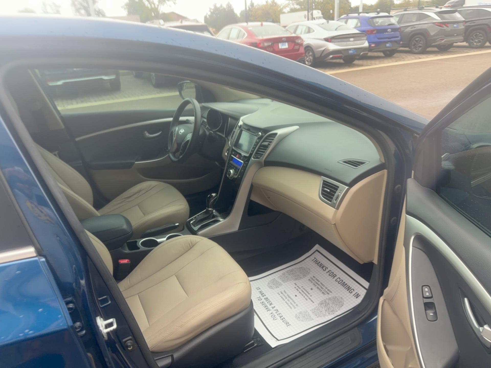 2014 Hyundai Elantra GT Base, photo 11 of 12