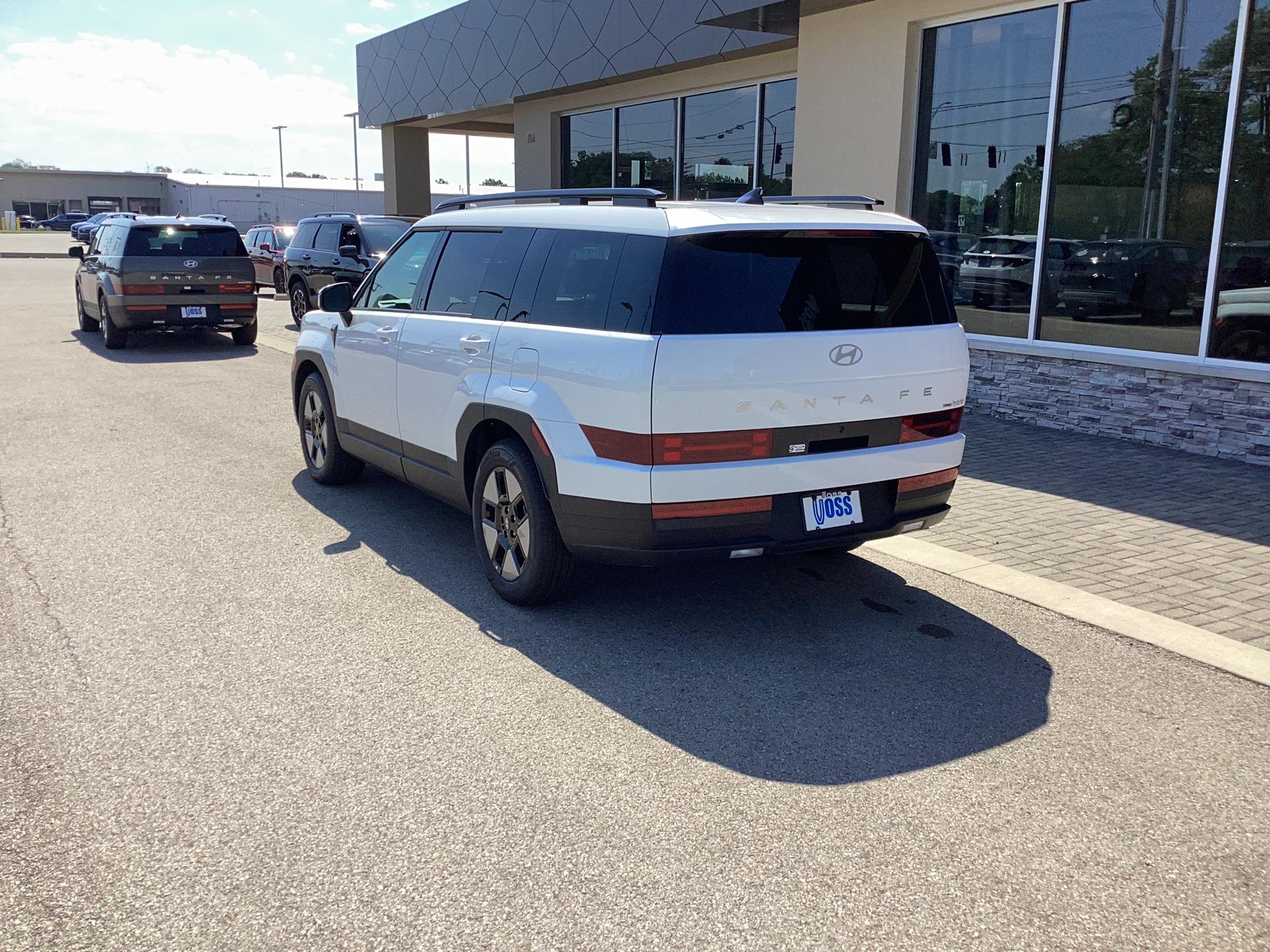 2026 Hyundai Santa Fe Hybrid SEL, photo 8 of 12