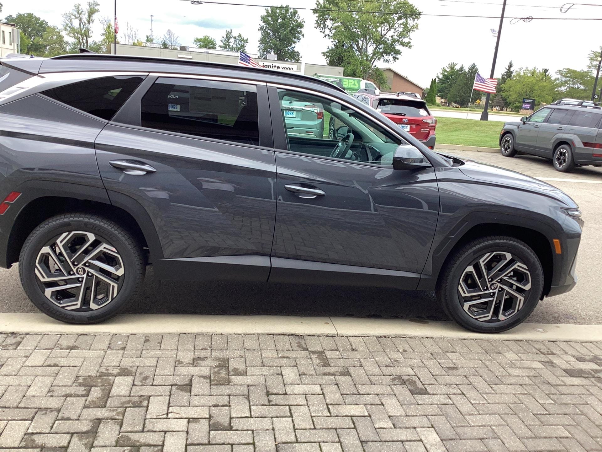 2026 Hyundai Tucson SEL Plus AWD, photo 7 of 12