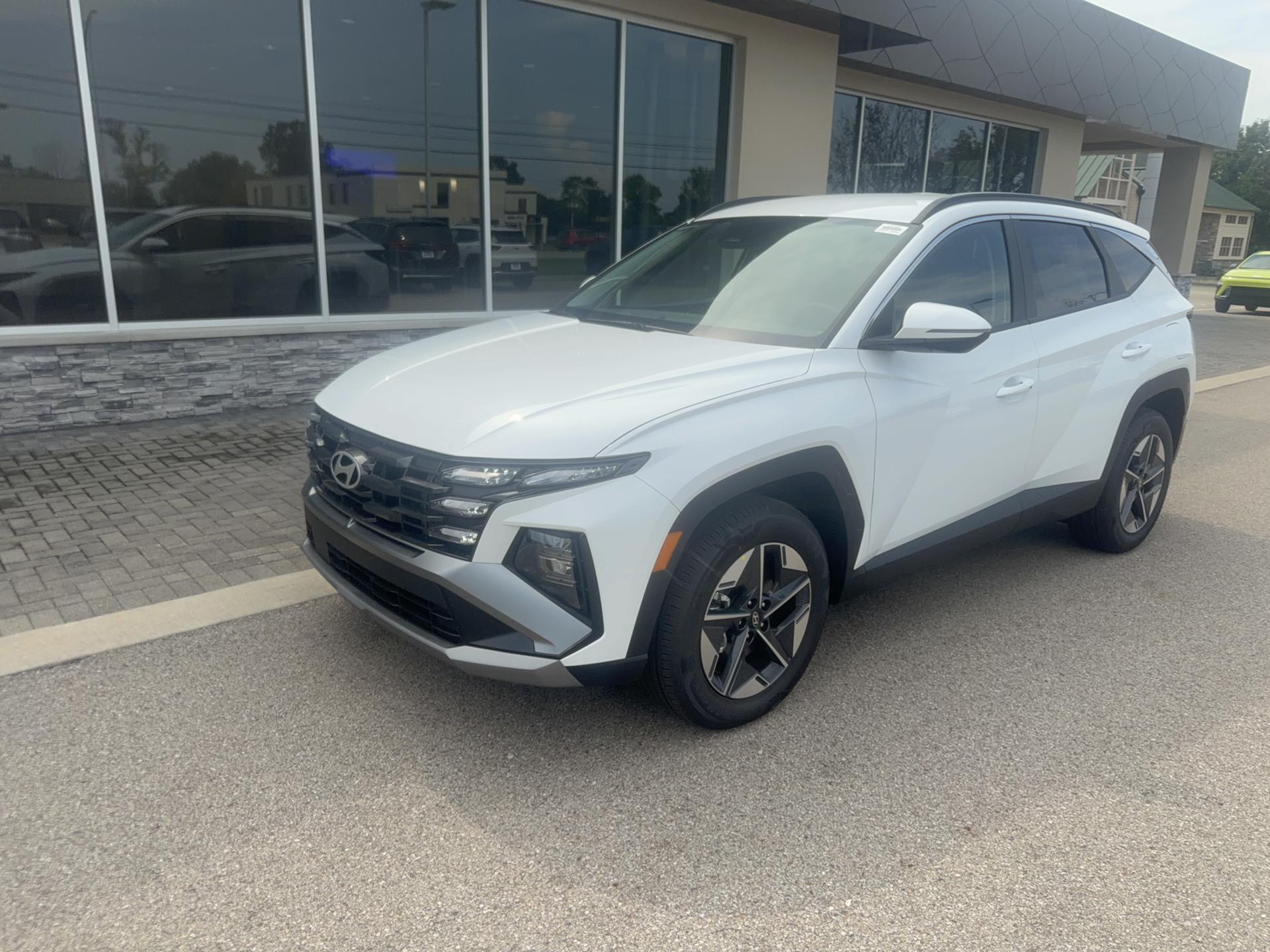  Hyundai Tucson Hybrid