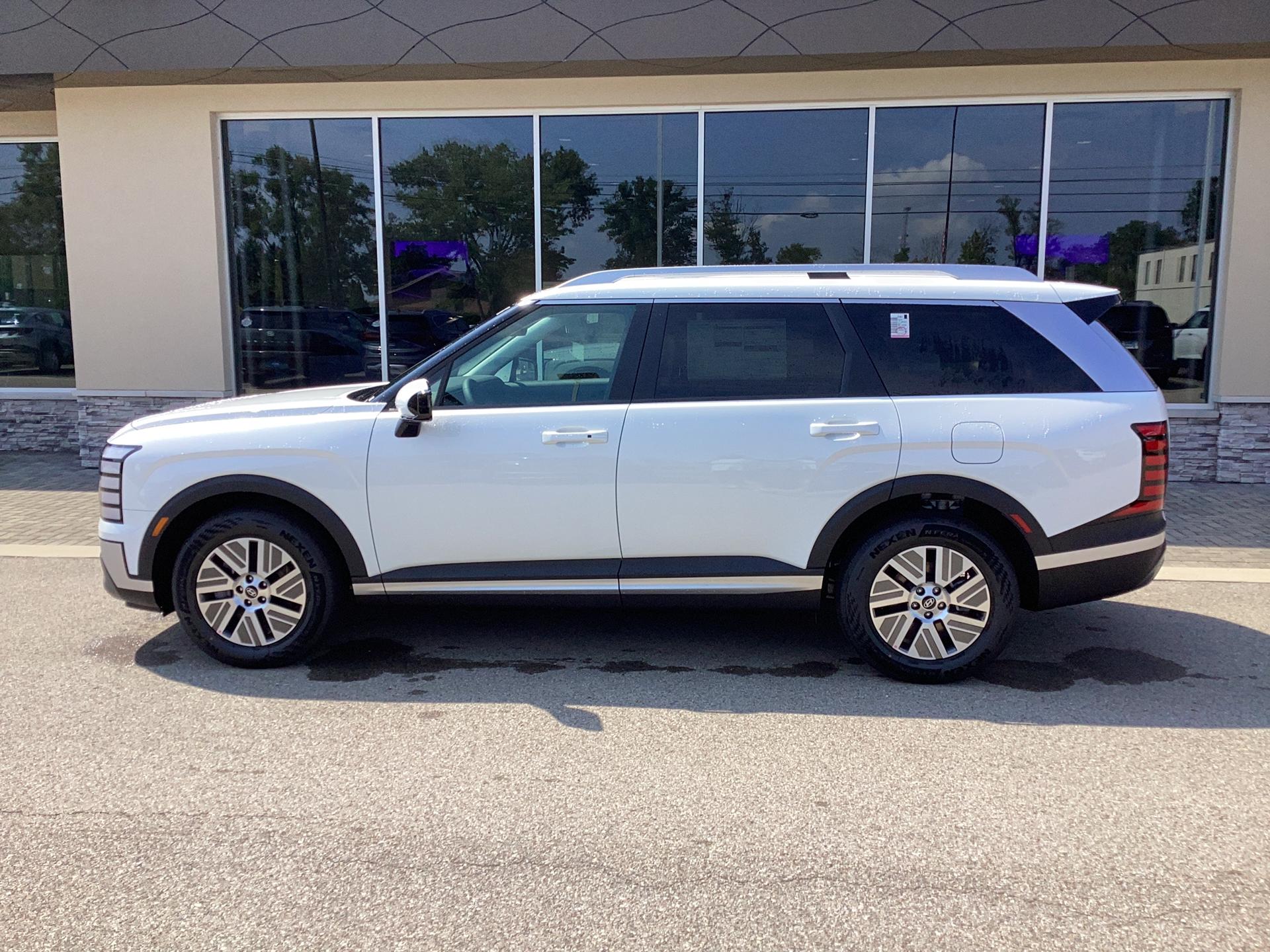 2026 Hyundai Palisade Hybrid SEL 7P, photo 9 of 12