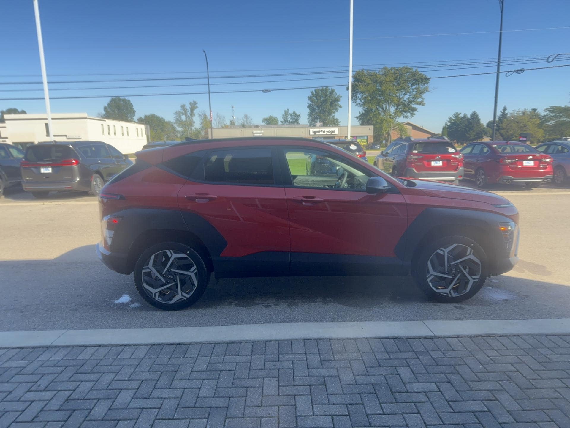 2026 Hyundai Kona SEL Premium AWD, photo 5 of 12