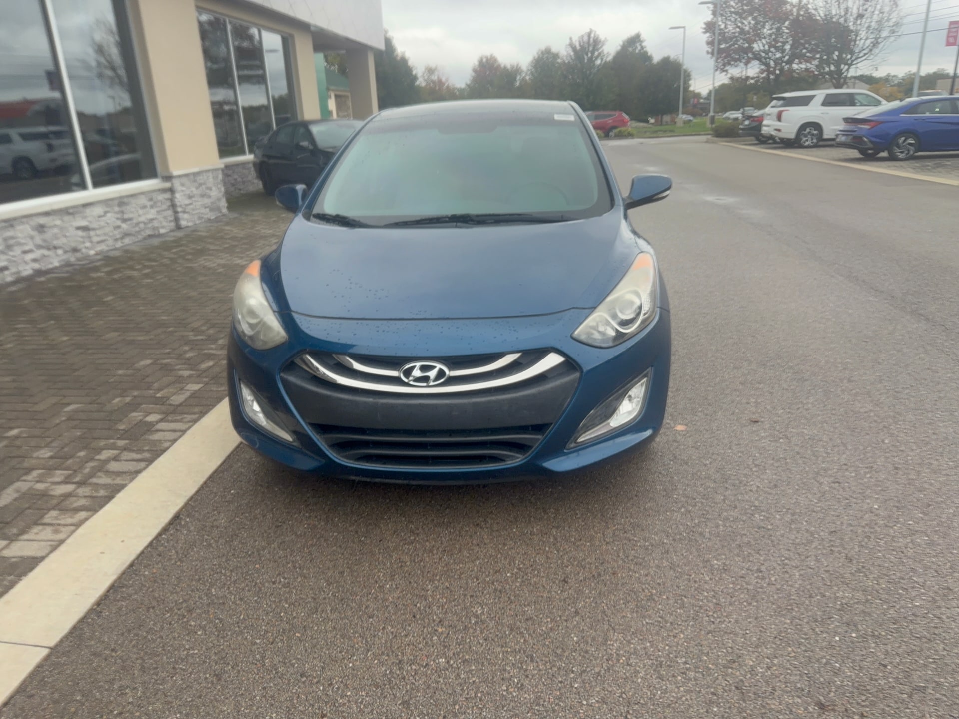 2014 Hyundai Elantra GT Base, photo 9 of 12