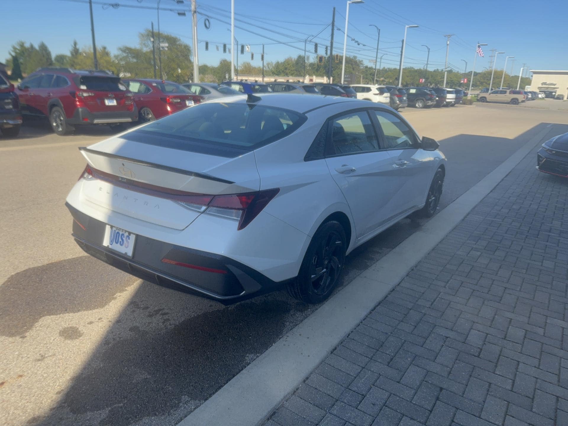 2026 Hyundai Elantra SEL Sport, photo 10 of 12